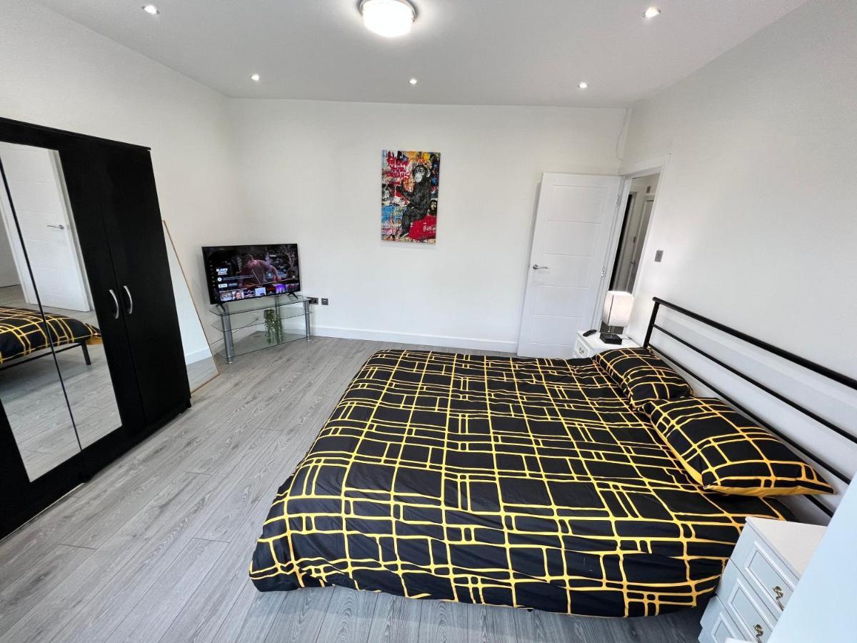 Wembley Stadium 5 Star Brand New Luxury Sleeps 14 With Parking Villa London Exterior photo