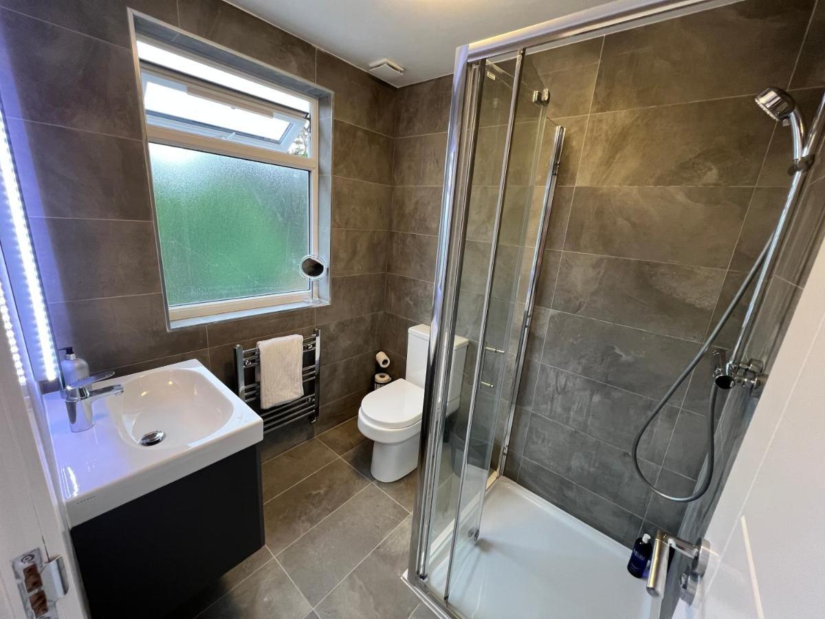 Wembley Stadium 5 Star Brand New Luxury Sleeps 14 With Parking Villa London Exterior photo